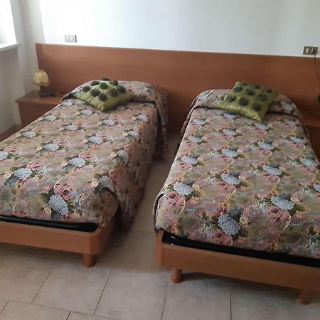 Agriturismo Andreis Alloggi Illasi المظهر الخارجي الصورة